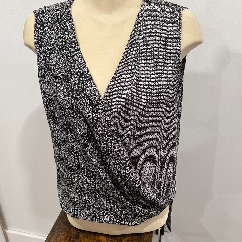 BCBG Max Azria Black and White Two Pattern High Low Women's Top